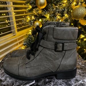 Madden Girl Leather Size 10 Ankle Boots